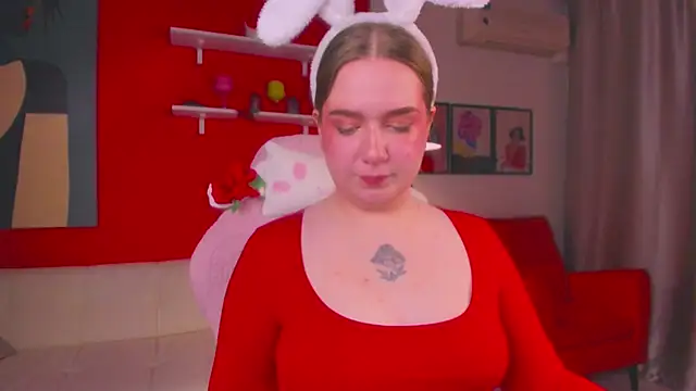 Snapshot of RachelDiRose chatting on February 23, 3:26 am RachelDiRose online show from February 23, 3:26 am