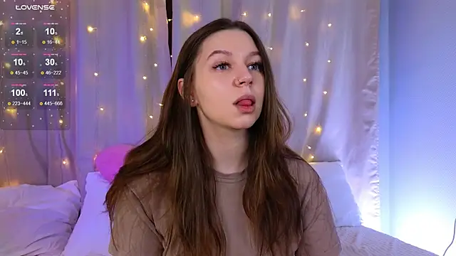 kira sweety x online show from March 30, 5:58 pm