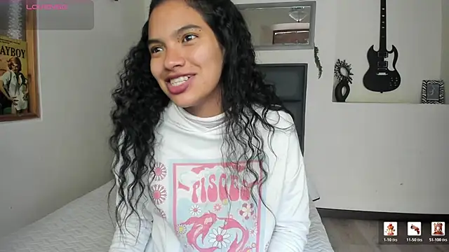 Julieta Parker online show from July 22, 9:28 pm
