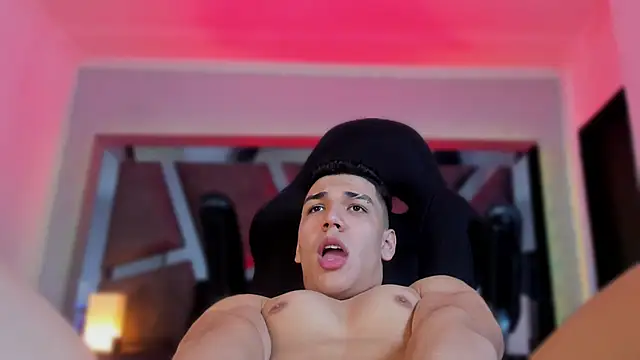 Snapshot of _AnthonyLima_ chatting on February 11, 3:55 am AnthonyLima online show from February 11, 3:55 am