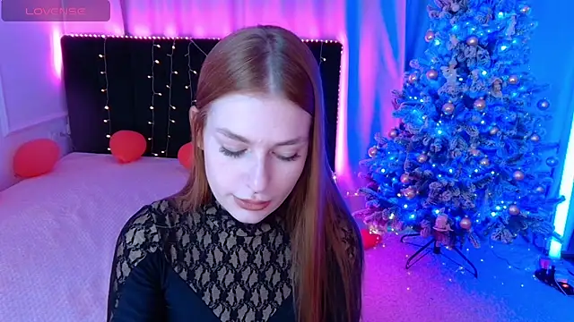 Snapshot of Alisa_Wood chatting on February 24, 3:21 pm Alisa Wood online show from February 24, 3:21 pm