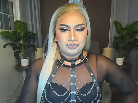 AmandaFlaire  online show from July 8, 12:42 pm