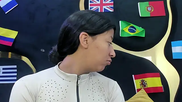 Vaneline2 online show from June 20, 2:42 pm