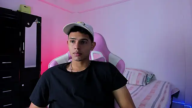 Snapshot of Adrian_Prime_ chatting on February 14, 6:59 pm Adrian Prime online show from February 14, 6:59 pm