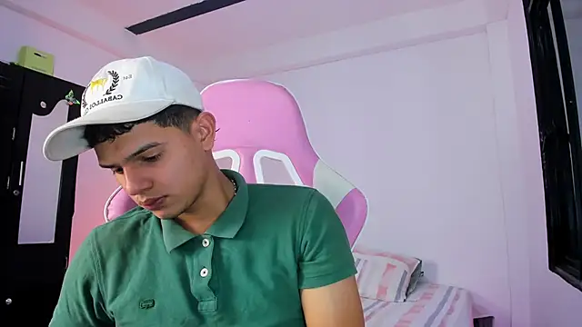 Snapshot of Adrian_Prime_ chatting on February 16, 6:59 pm Adrian Prime online show from February 16, 6:59 pm