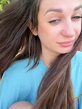 Snapshot of Amy_Amely chatting on June 18, 9:14 am Amy Amely online show from June 18, 9:14 am