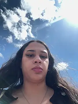 Snapshot of BabyKathy chatting on February 25, 6:39 pm BabyKathy online show from February 25, 6:39 pm