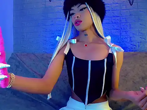 Snapshot of DahliaGill chatting on February 9, 12:58 am DahliaGill online show from February 9, 12:58 am