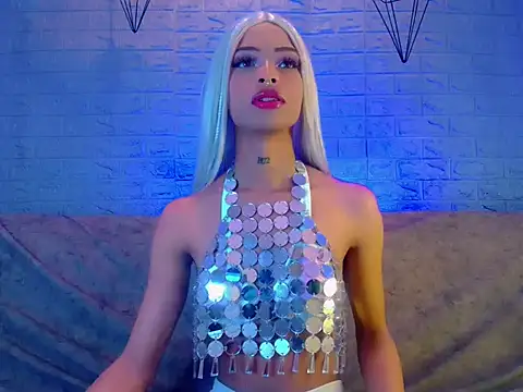 Snapshot of DahliaGill chatting on February 12, 3:23 am DahliaGill online show from February 12, 3:23 am