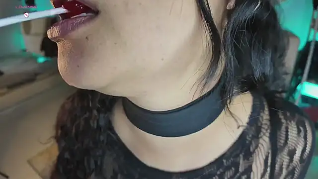 Snapshot of Srtalewis chatting on February 6, 2:53 pm Srtalewis online show from February 6, 2:53 pm