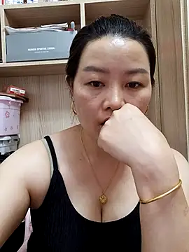 Jennie dogy online show from June 7, 2:16 am