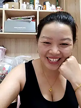 Jennie dogy online show from August 4, 2:04 am