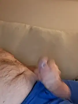 Snapshot of ldhurstII chatting on February 7, 7:56 am ldhurstII online show from February 7, 7:56 am