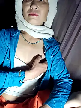 witch-xx online show from March 25, 8:26 pm