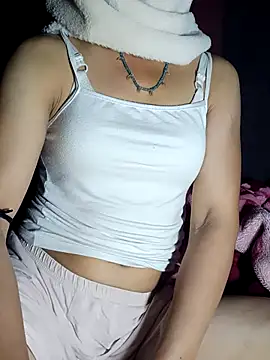 Snapshot of witch-xx chatting on June 26, 7:51 pm witch-xx online show from June 26, 7:51 pm