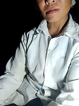 Snapshot of witch-xx chatting on July 14, 3:55 am witch-xx online show from July 14, 3:55 am