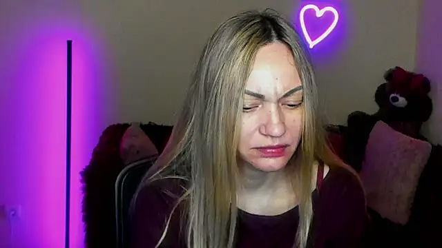 BlondMikey22 online show from April 4, 5:32 pm