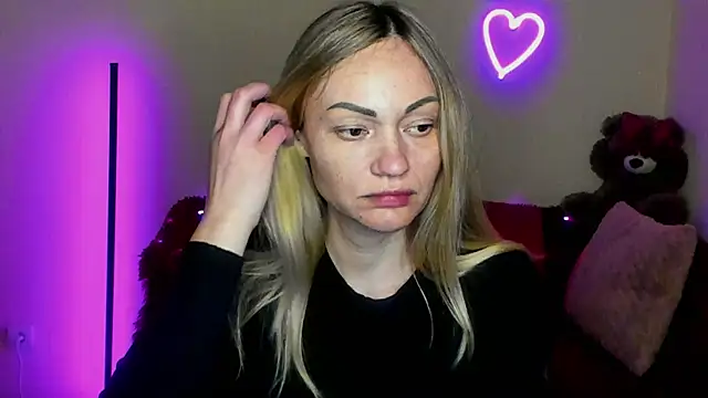 BlondMikey22 online show from April 10, 5:28 pm