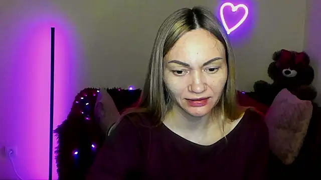 BlondMikey22 online show from April 14, 5:30 pm