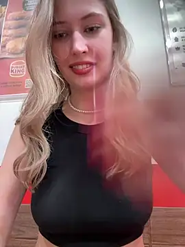 blonde exe online show from July 8, 3:27 pm