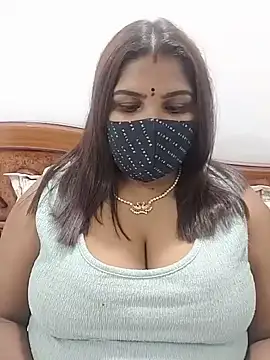 Snapshot of Archana_achu143 chatting on July 6, 5:15 pm Archana achu143 online show from July 6, 5:15 pm