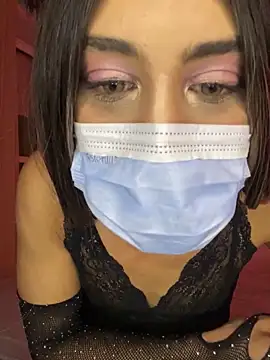 Snapshot of dalou3i chatting on February 9, 1:42 am dalou3i online show from February 9, 1:42 am