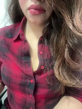 riya sharma11 online show from April 5, 8:33 am