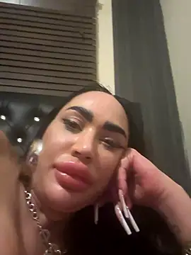 Lovermolls online show from February 24, 11:58 pm