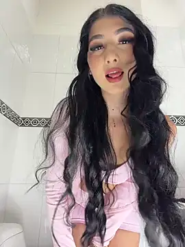 Snapshot of BadLilAngelXXX chatting on June 30, 1:12 pm BadLilAngelXXX online show from June 30, 1:12 pm
