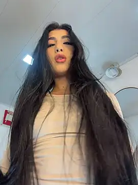 Snapshot of BadLilAngelXXX chatting on July 11, 1:25 pm BadLilAngelXXX online show from July 11, 1:25 pm