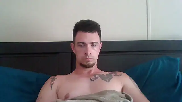 midnightsinz online show from April 27, 7:56 pm