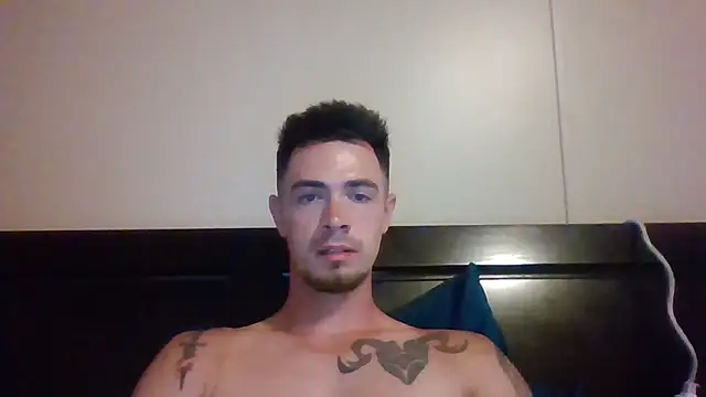 midnightsinz online show from July 5, 11:01 pm