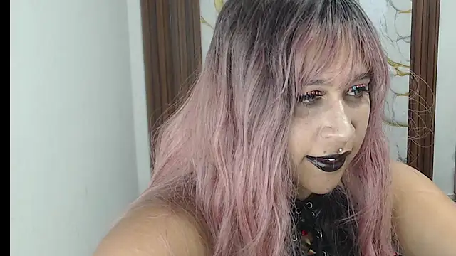 Snapshot of valen_ros chatting on March 2, 6:59 pm valen ros online show from March 2, 6:59 pm