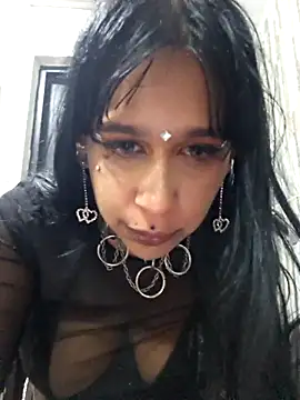 valen ros online show from May 20, 6:14 pm