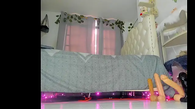 sweet supreme online show from February 16, 8:38 pm