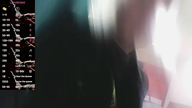 kisstianxin online show from March 18, 3:59 pm