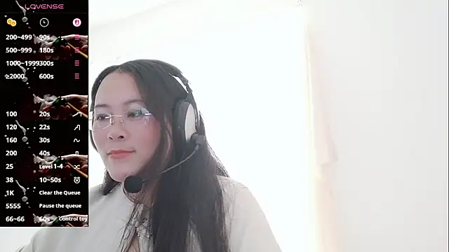 vivi523 online show from March 28, 6:02 am