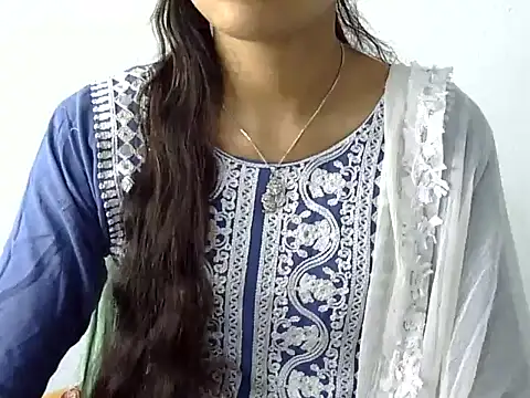 Mehaak  online show from February 11, 7:02 am