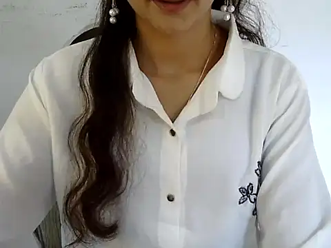 Mehaak  online show from July 16, 6:30 am