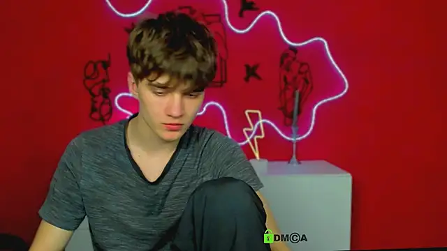 emil lucky online show from March 30, 11:06 pm