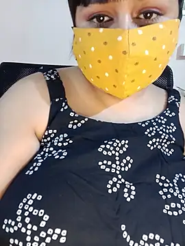 Lovely-Lina7 online show from May 27, 6:27 pm