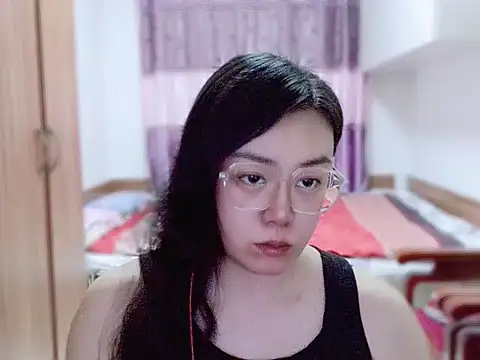 yingying1222 online show from March 5, 11:50 am