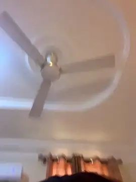 iamwills online show from March 3, 4:24 pm