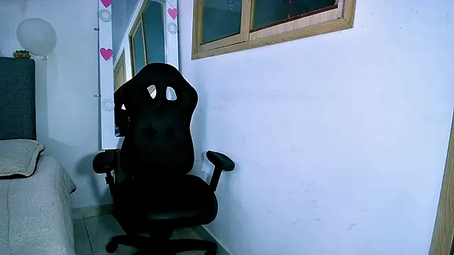 Sharlott 3 online show from March 11, 12:33 pm