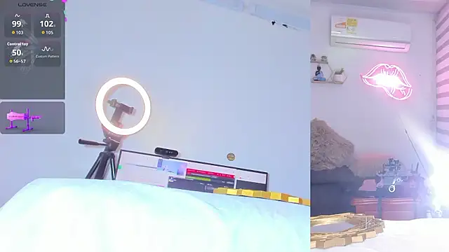 lana  kane   online show from March 19, 9:24 am