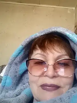 Snapshot of SophieBurns chatting on February 28, 10:49 am SophieBurns online show from February 28, 10:49 am