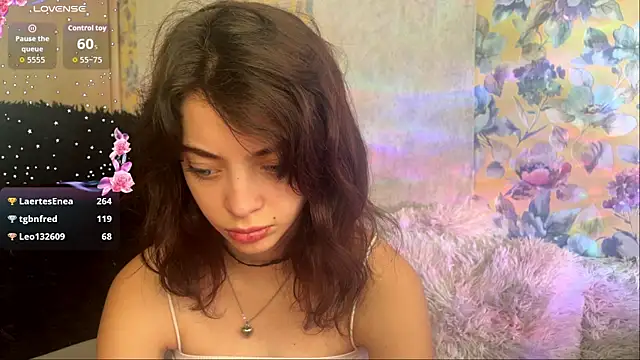 Snapshot of CassyVixen chatting on July 17, 3:07 pm CassyVixen online show from July 17, 3:07 pm