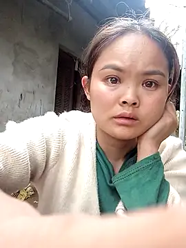 Snapshot of Luminana chatting on February 24, 8:45 am Luminana online show from February 24, 8:45 am