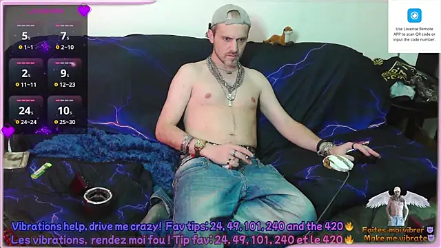 SwatRocShy online show from June 1, 9:49 pm