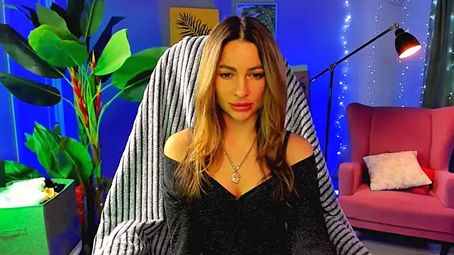 Snapshot of KrisWillis chatting on February 9, 1:15 pm KrisWillis online show from February 9, 1:15 pm